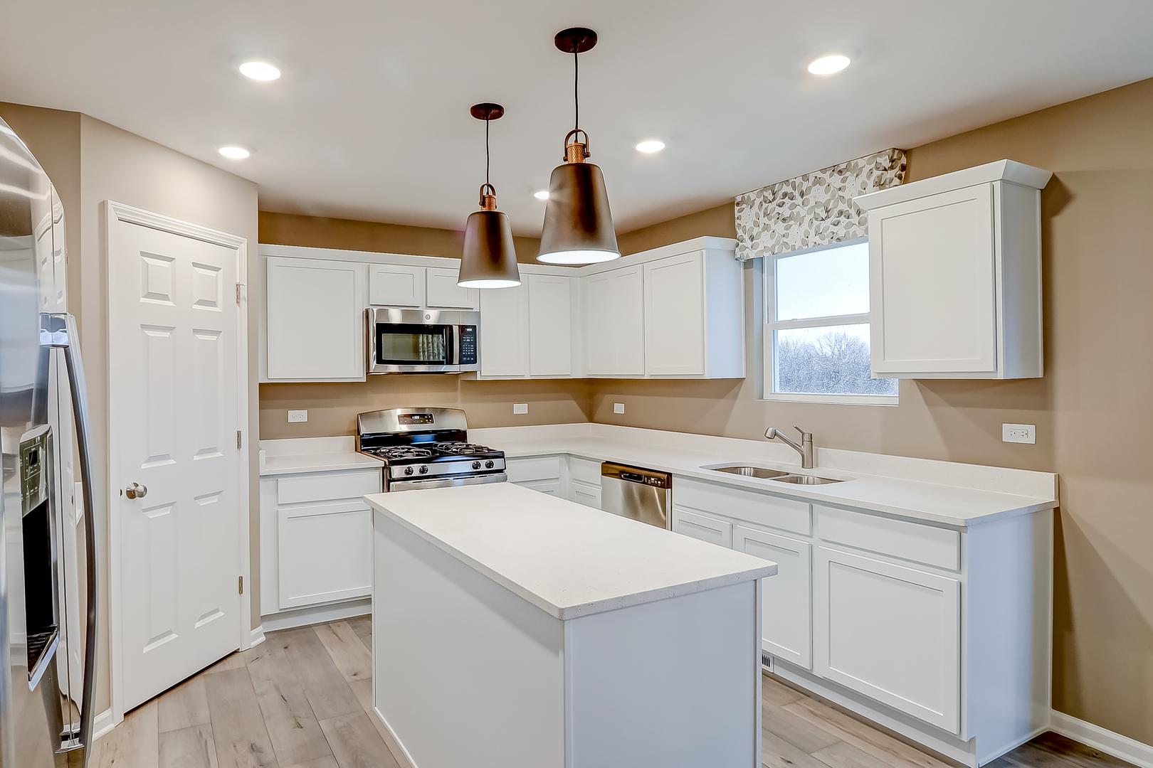146 Piper Glen Avenue Property Photo 11
