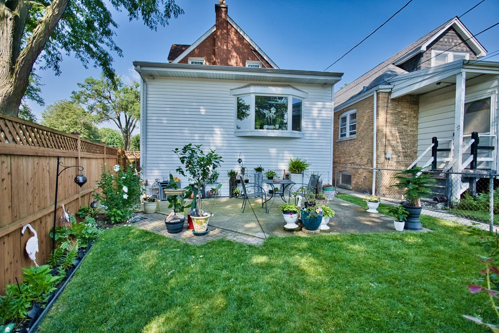 5974 W Miami Avenue Property Photo 8