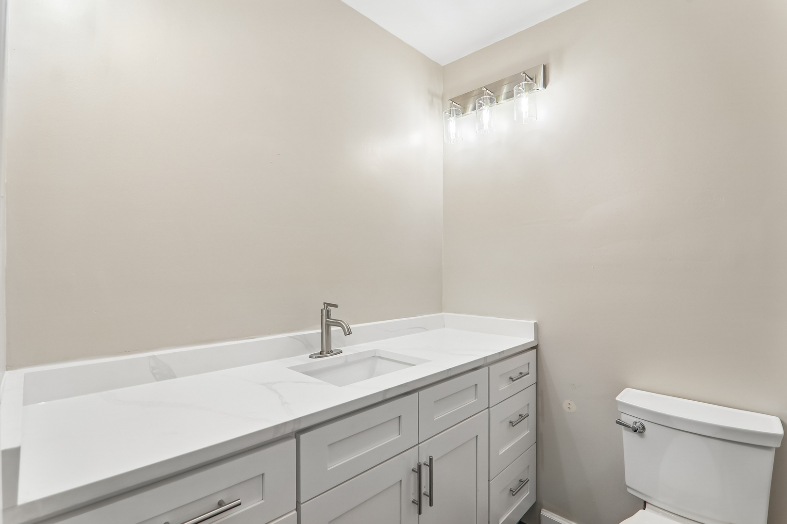 807 E Golfview Drive Property Photo 20