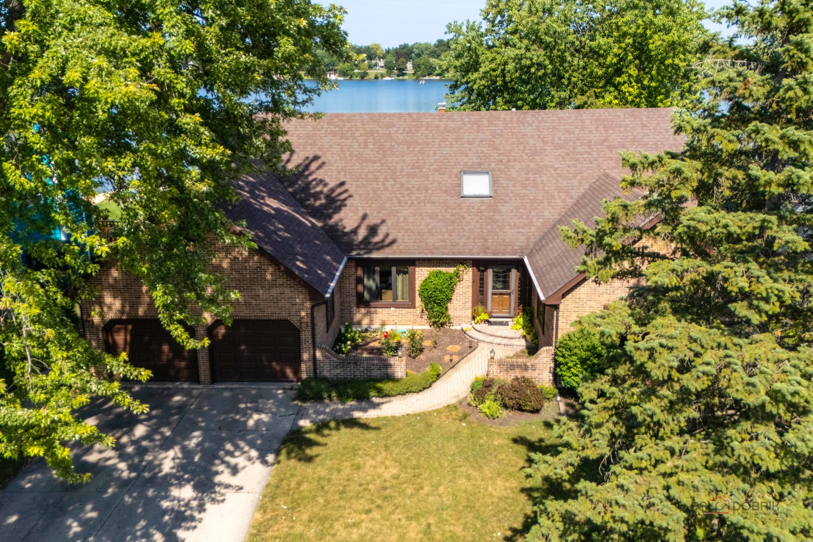 317 Mainsail Drive Property Photo 3