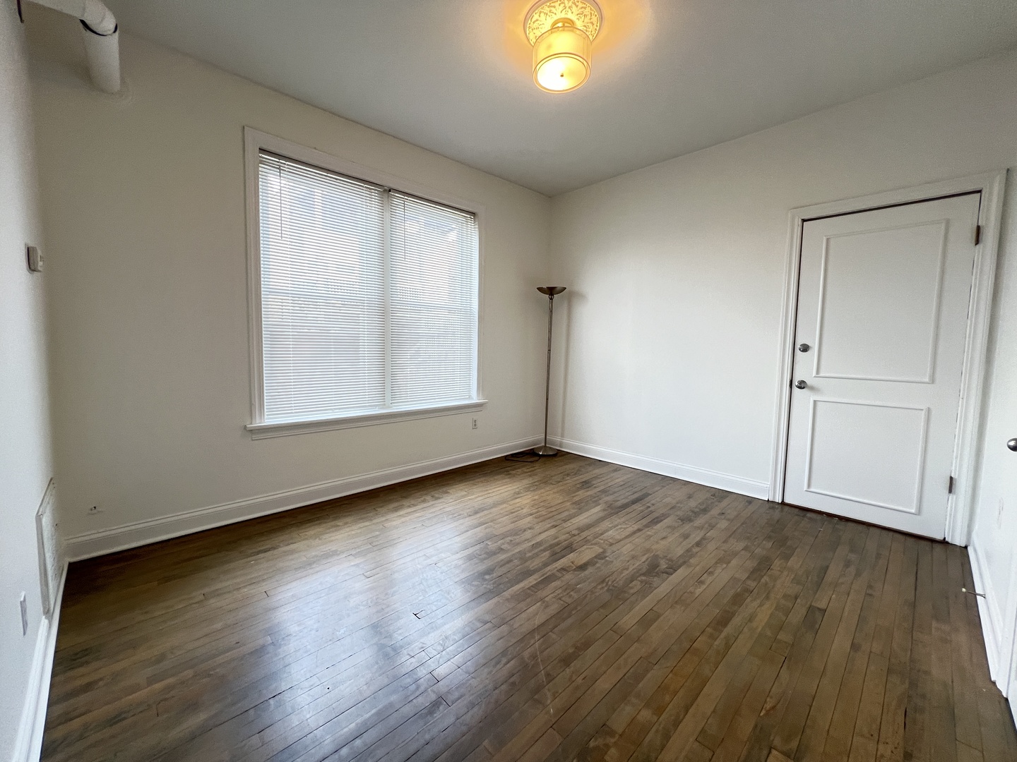 1143 N Rockwell Street Property Photo 15