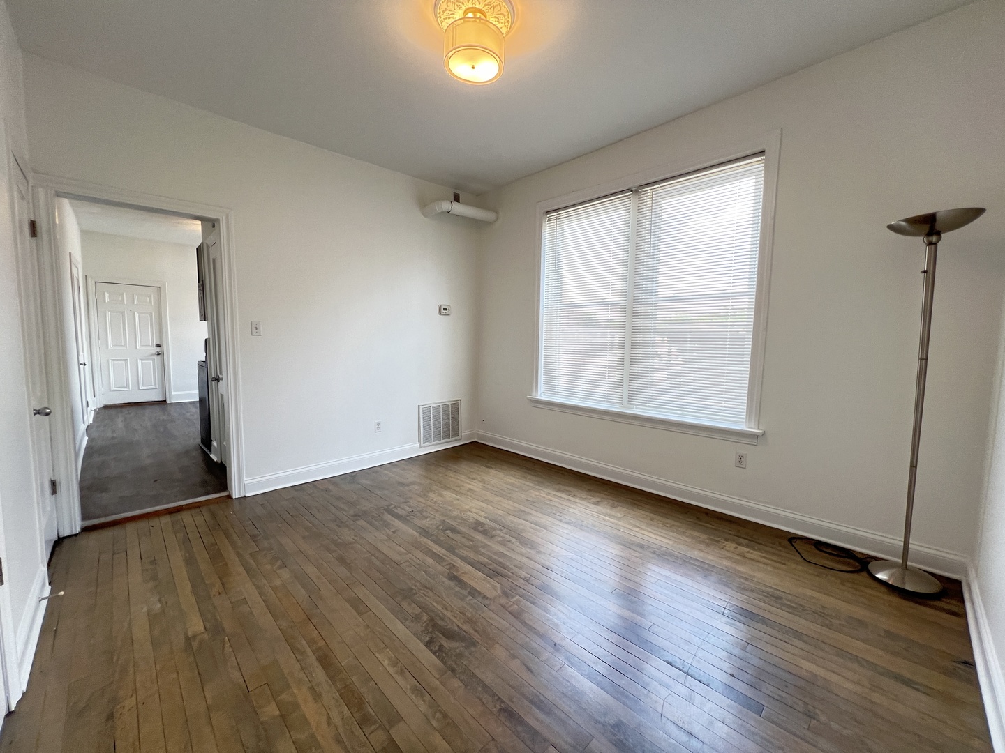 1143 N Rockwell Street Property Photo 16