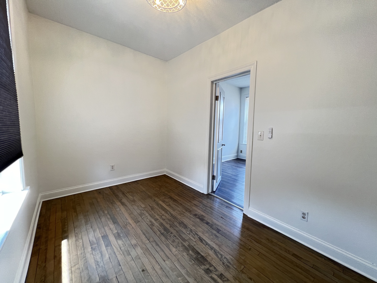 1143 N Rockwell Street Property Photo 23
