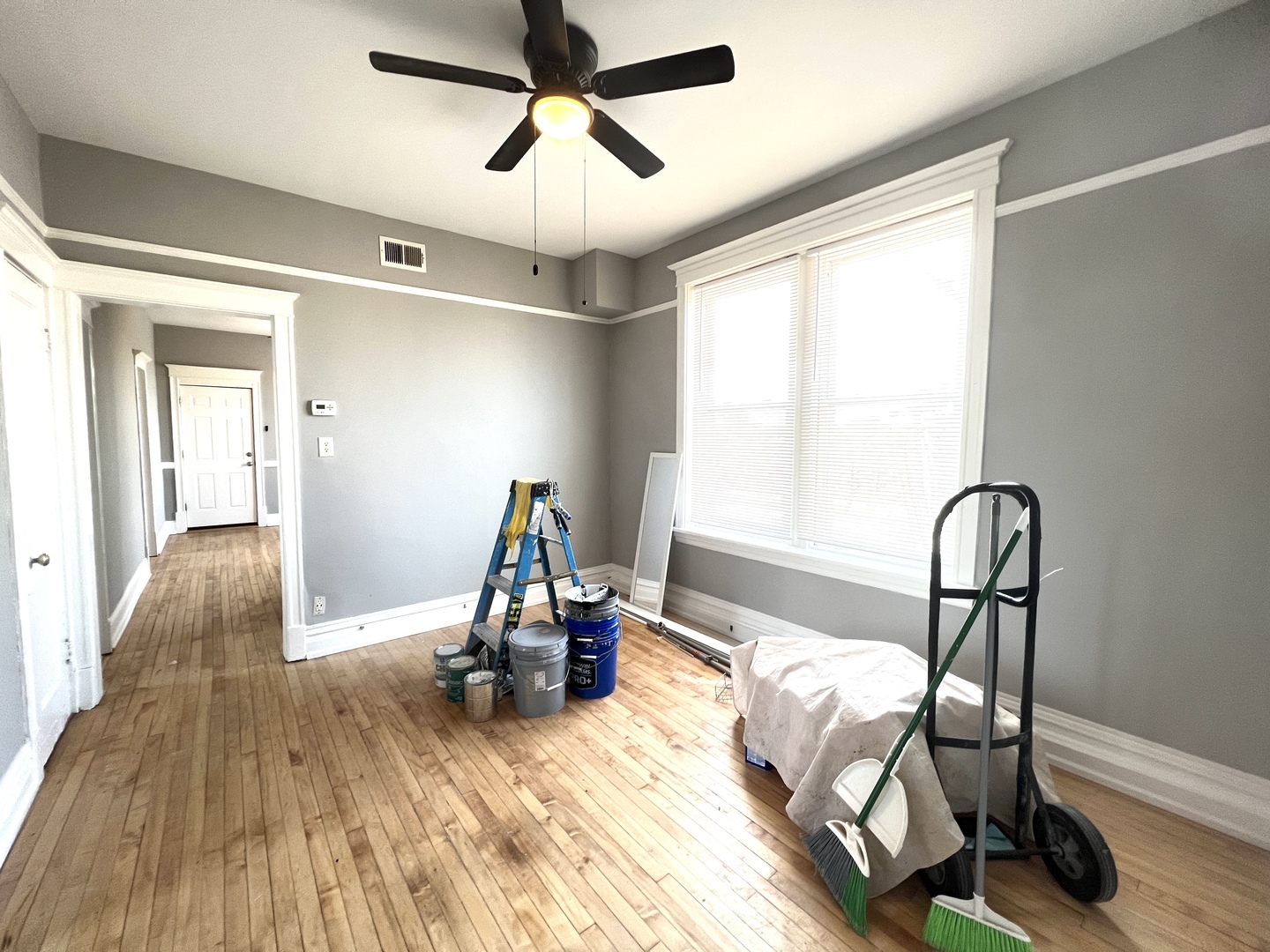 1143 N Rockwell Street Property Photo 30
