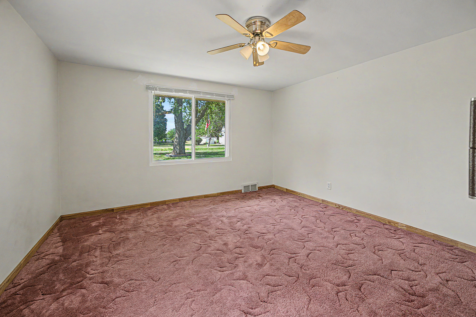 1508 E Kent Street Property Photo 19
