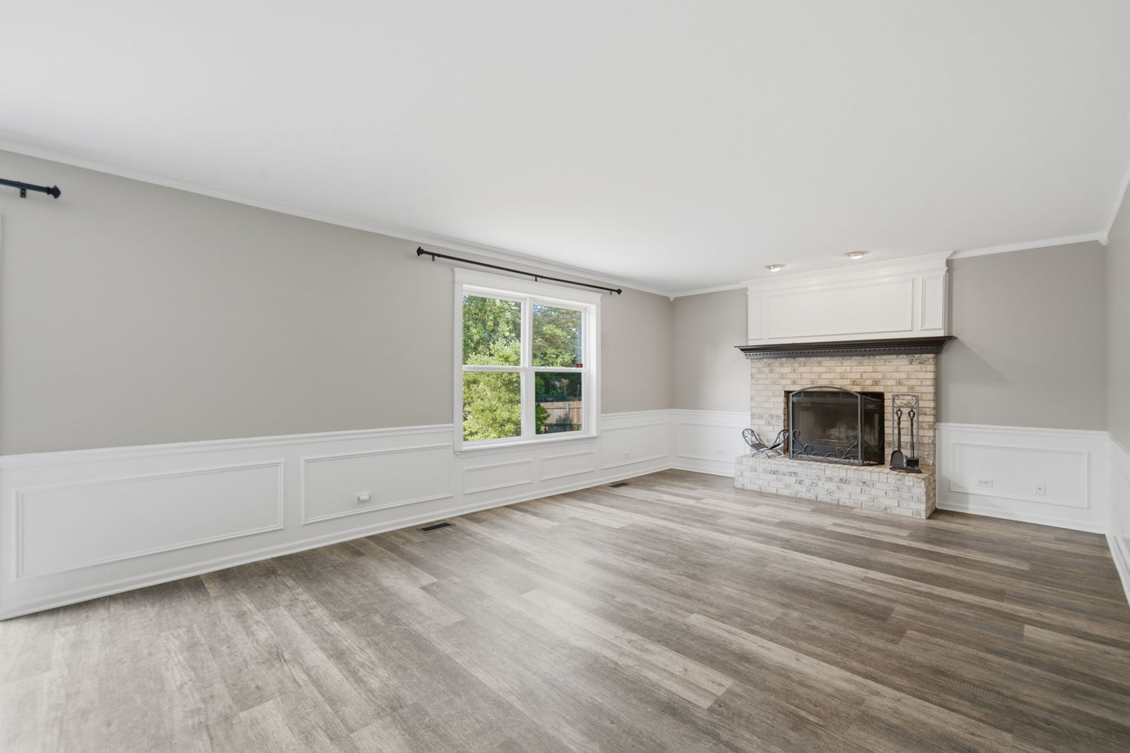 2075 Corinne Road Property Photo 6