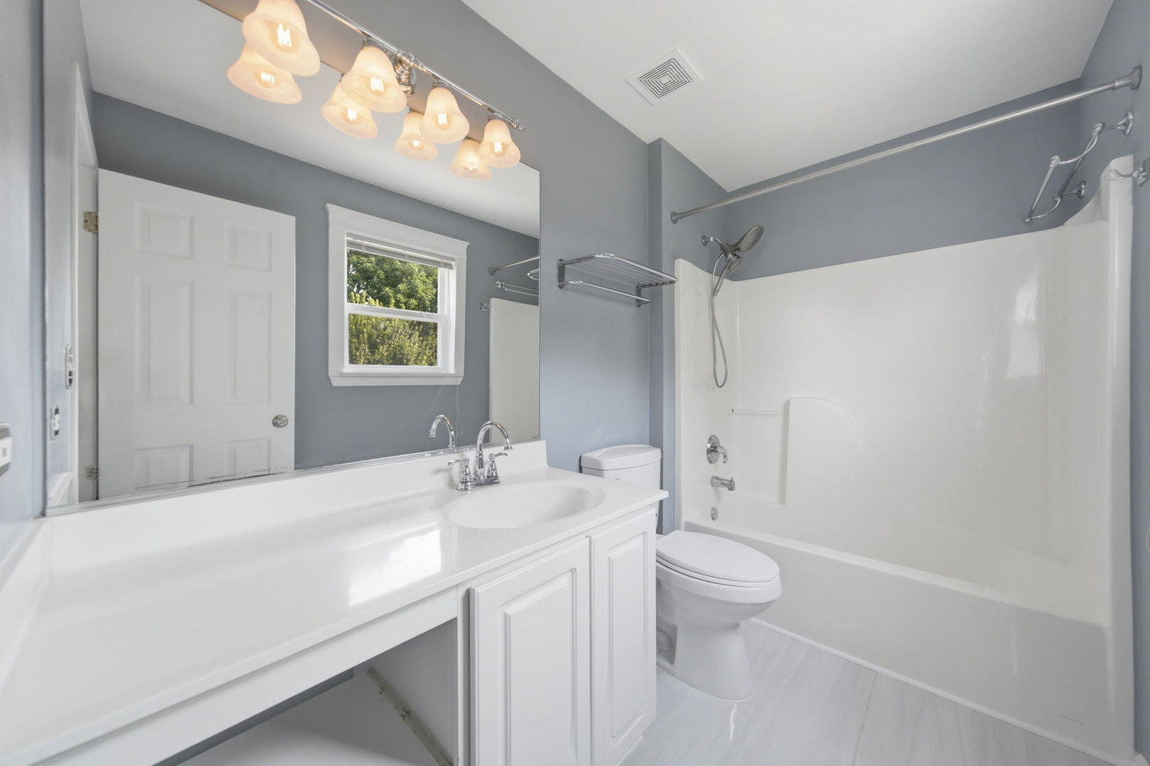 2075 Corinne Road Property Photo 17