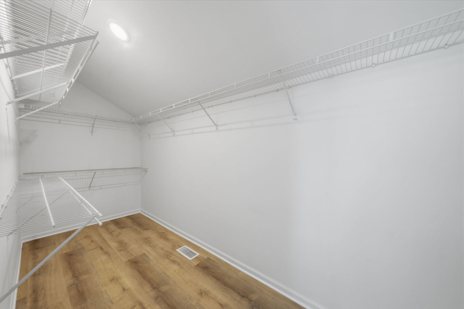 2075 Corinne Road Property Photo 18