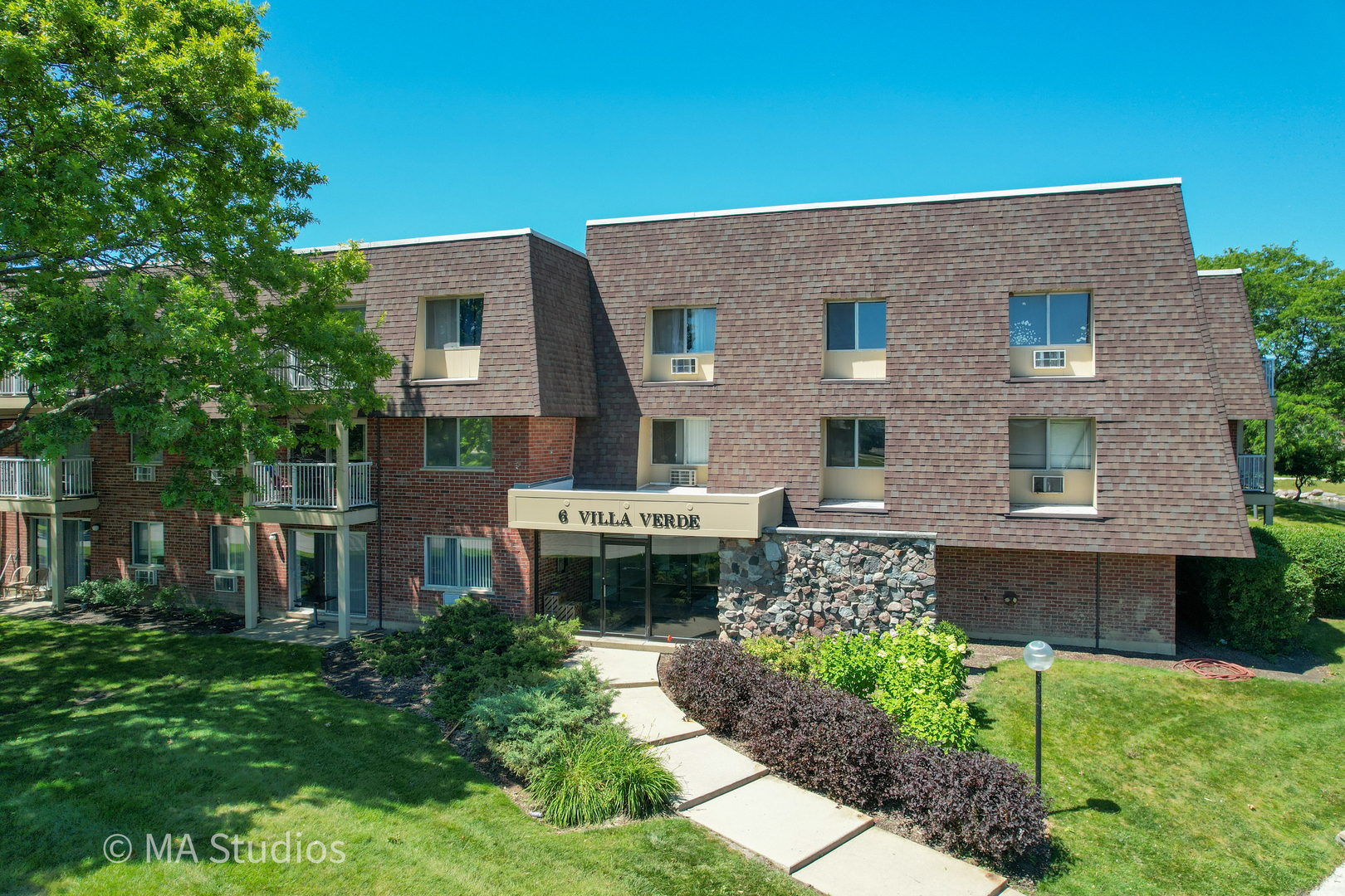 6 Villa Verde Drive 201