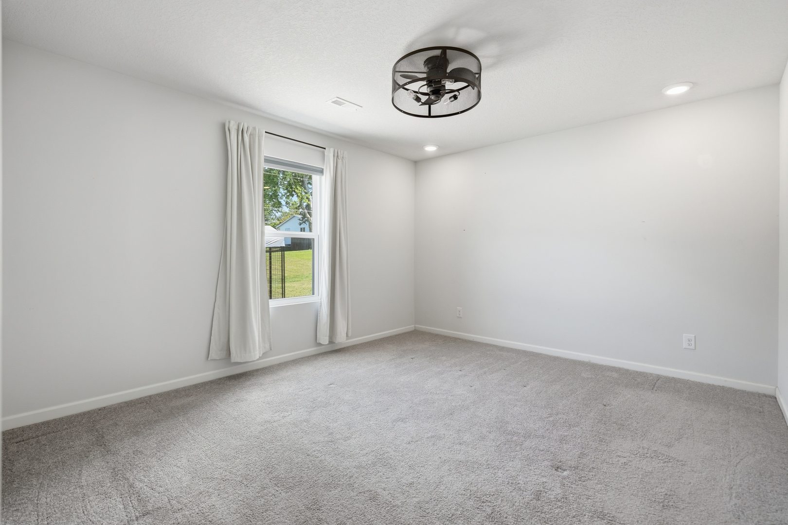 214 14th Avenue Property Photo 12