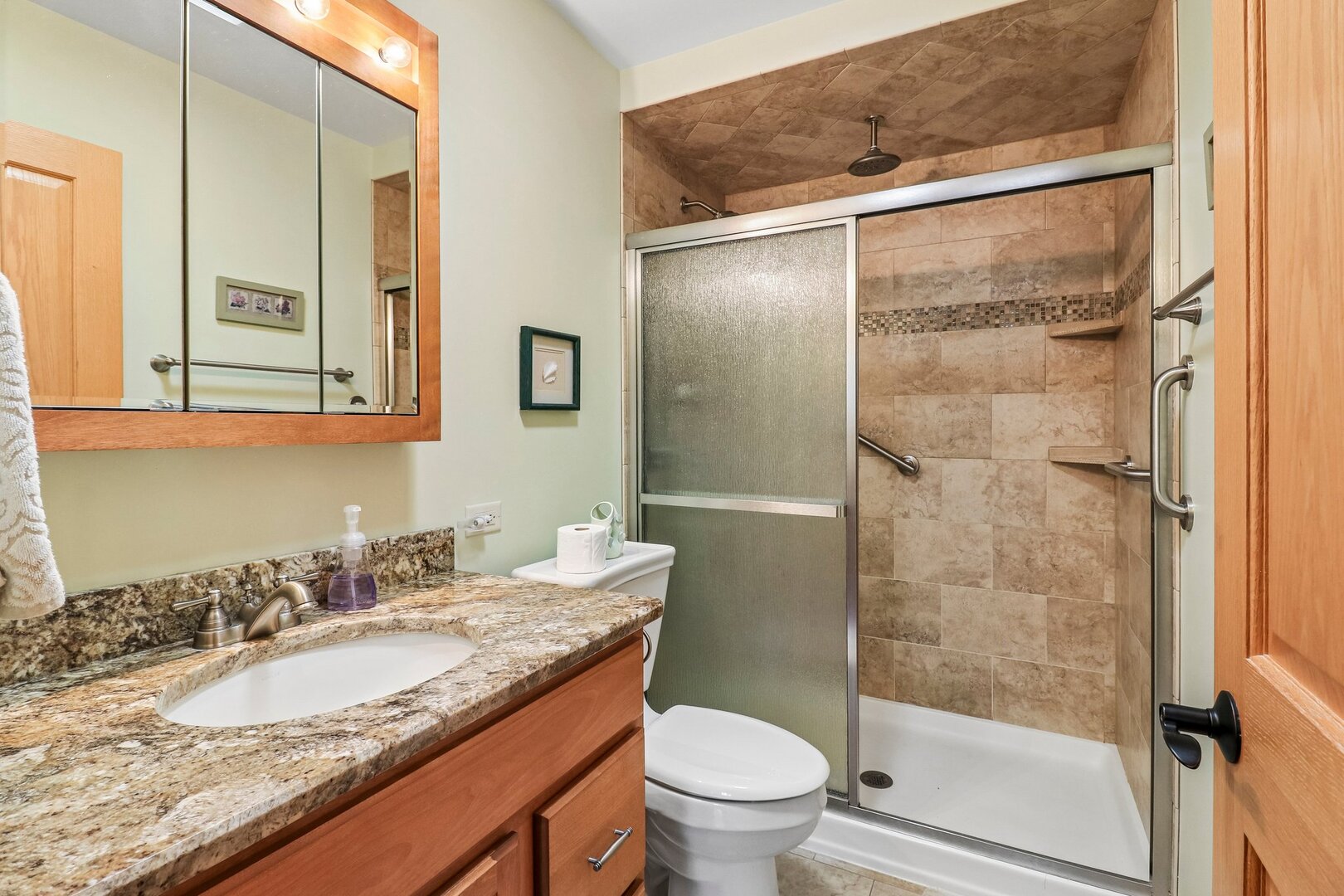 8411 Garrison Road Property Photo 12