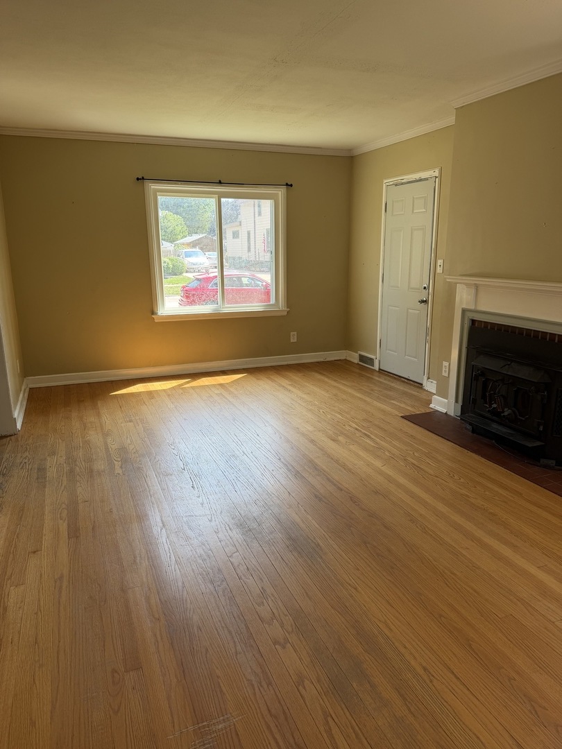 929 Garfield Avenue Property Photo 4