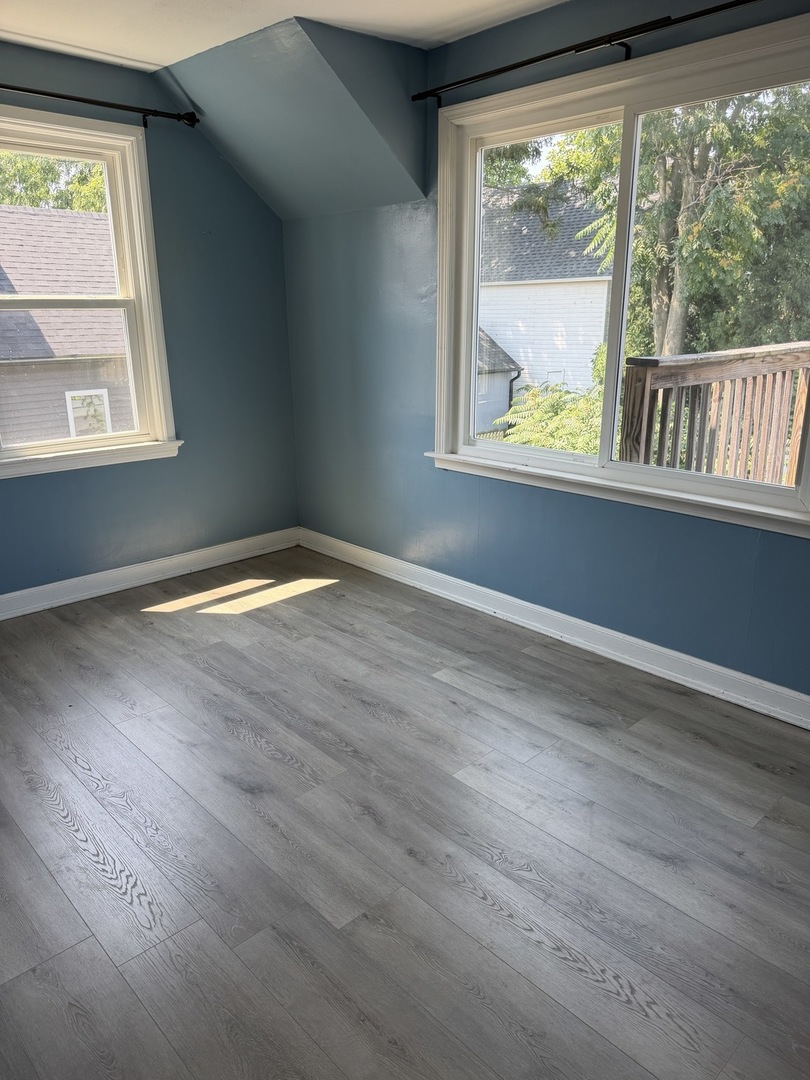 929 Garfield Avenue Property Photo 11