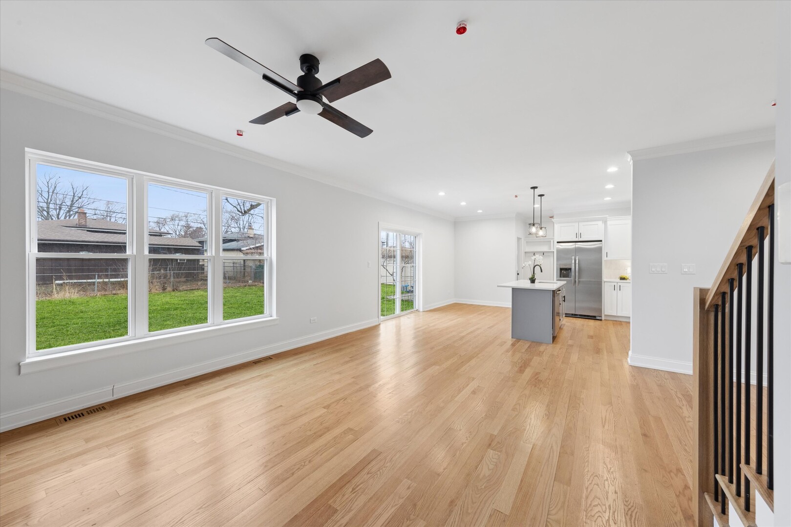 10832 Massasoit Avenue Property Photo 15