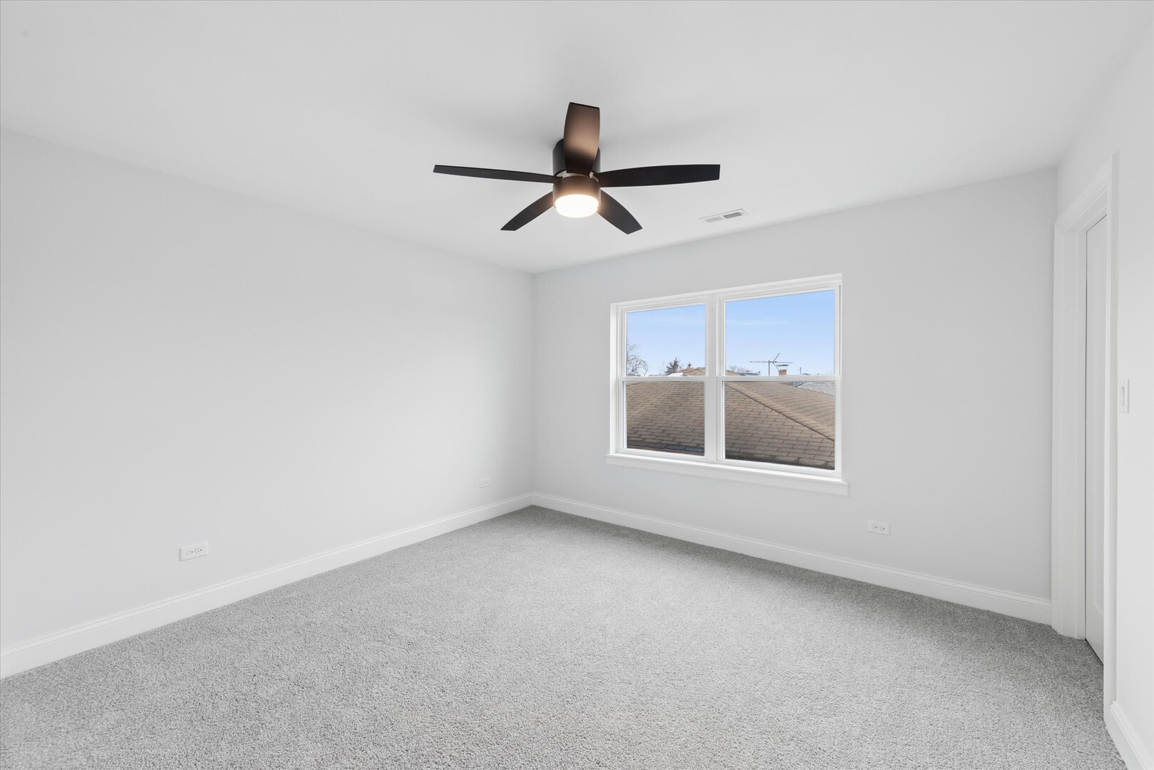10832 Massasoit Avenue Property Photo 23