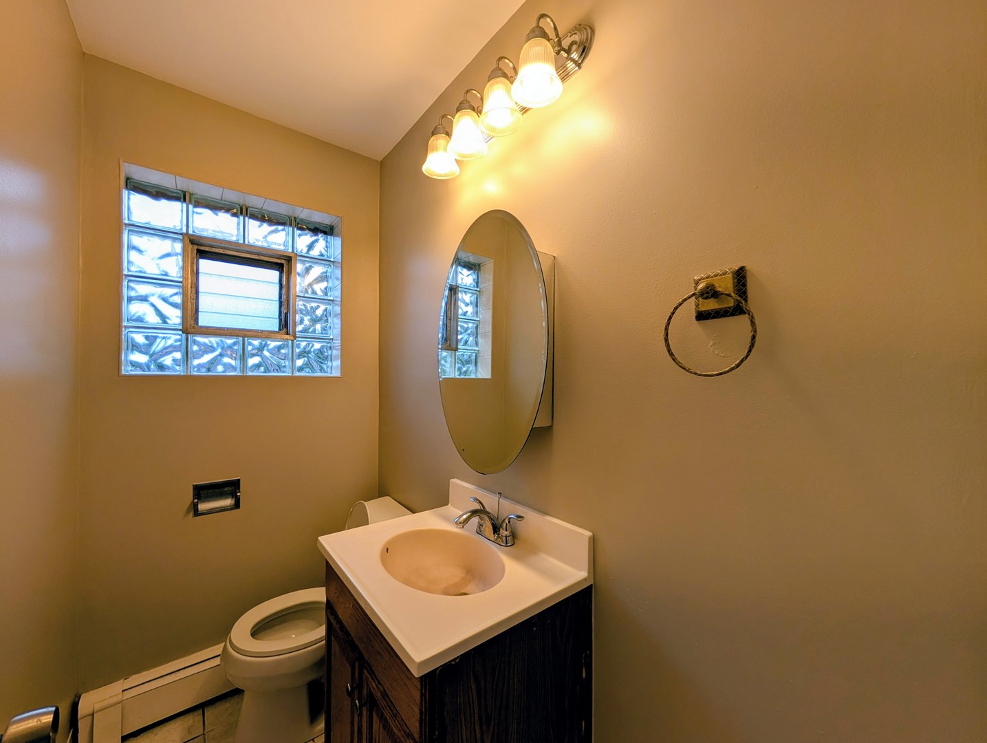 16w780 57th Street 1 Property Photo 19