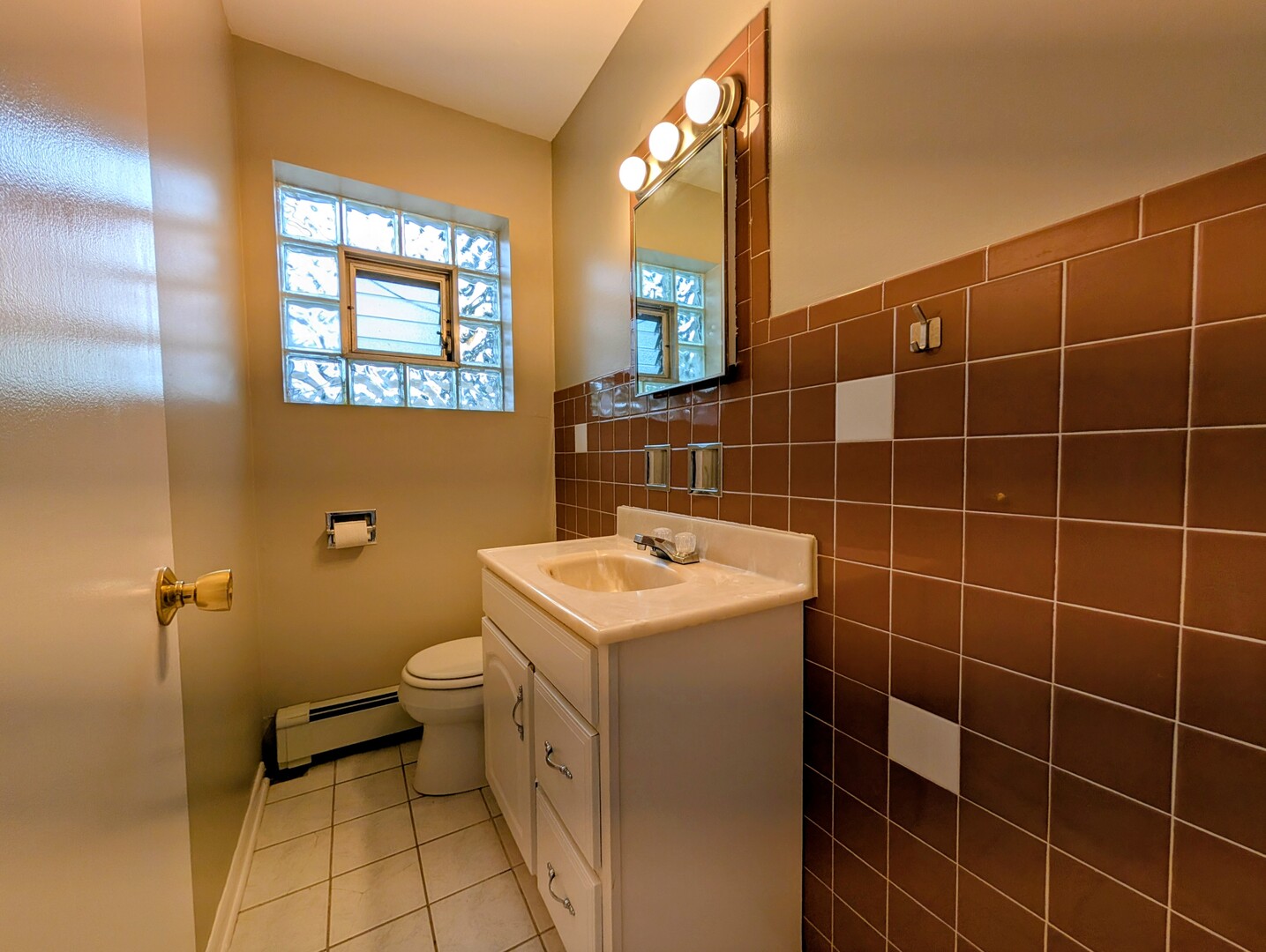 16w780 57th Street 1 Property Photo 22