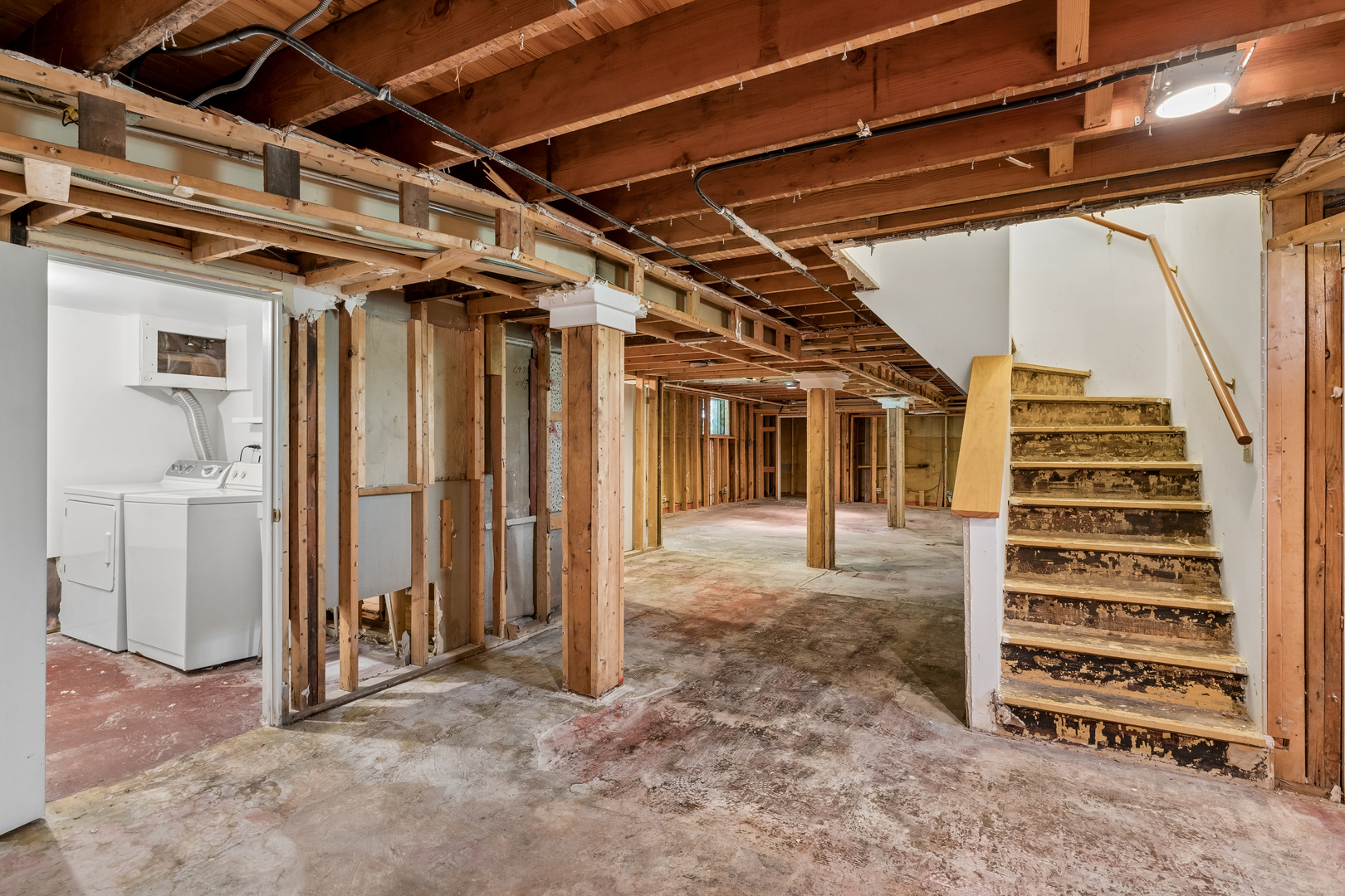 3317 N Rutherford Avenue Property Photo 15