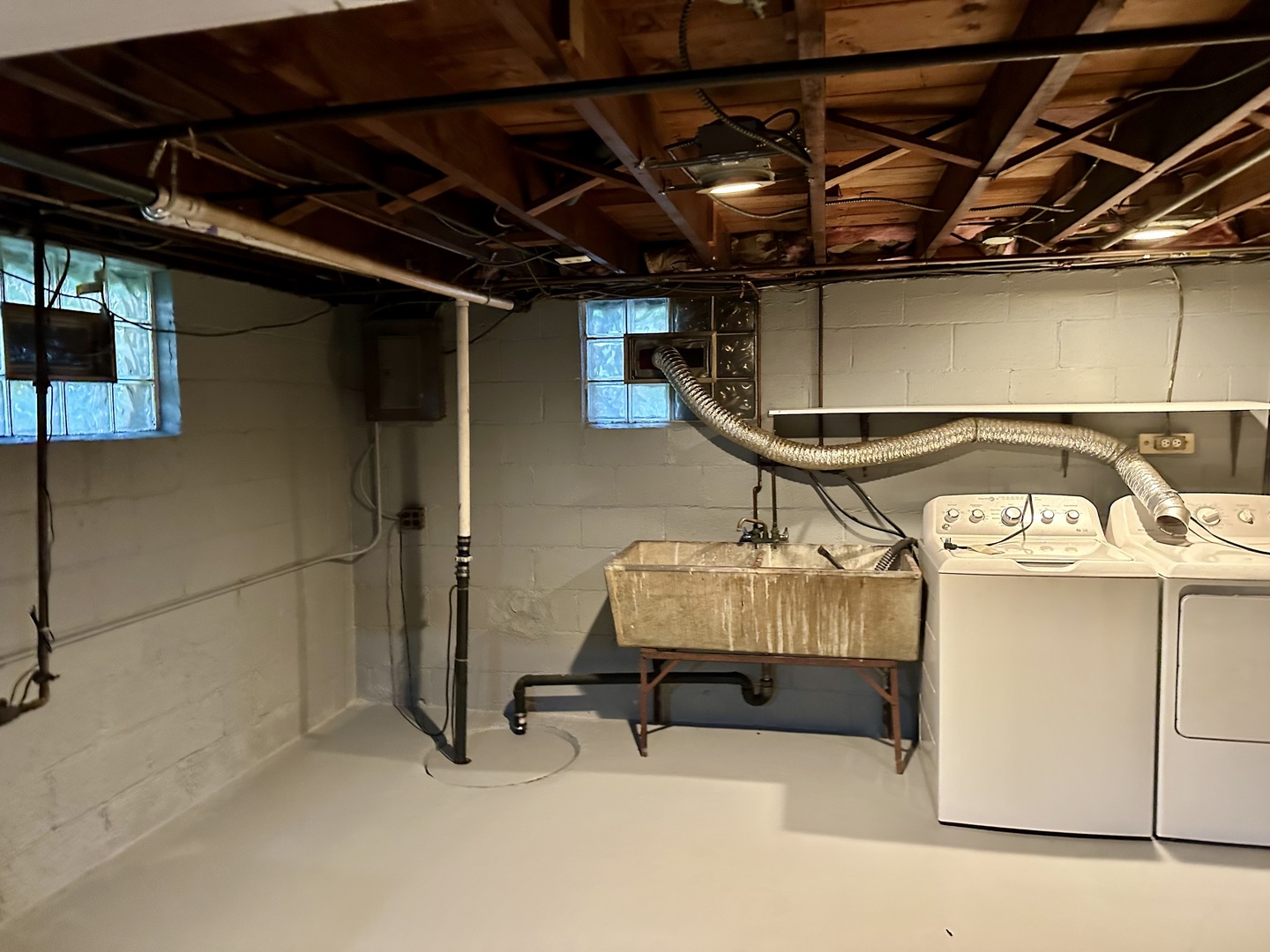 380 Charlotte Avenue Property Photo 26