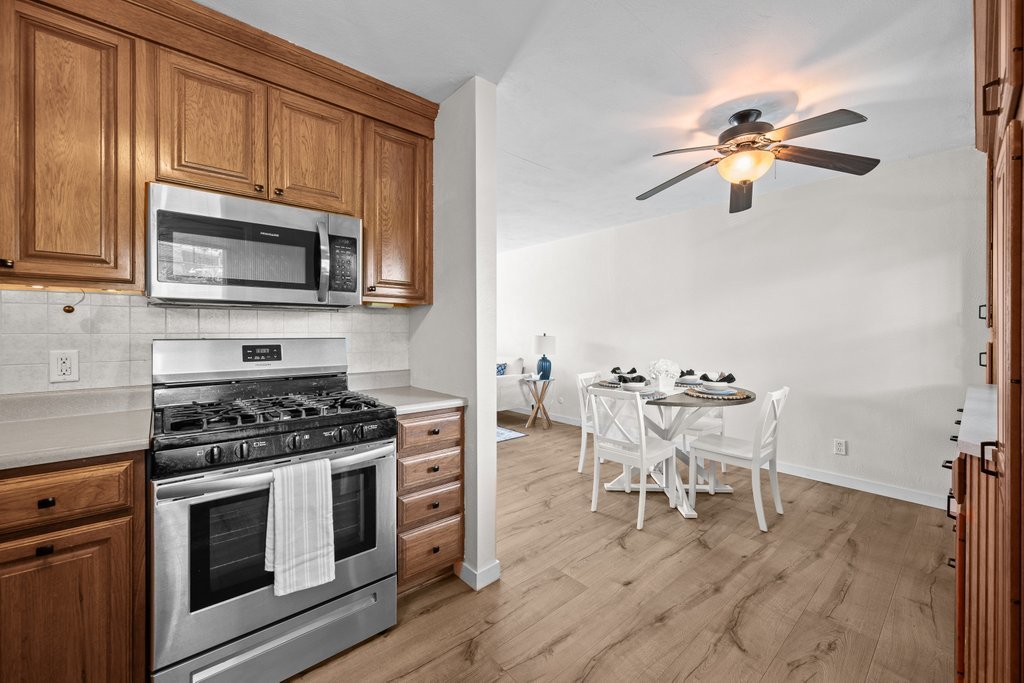 1272 Golden Valley Drive Property Photo 13