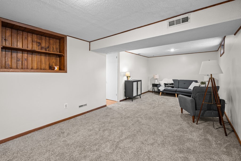 1272 Golden Valley Drive Property Photo 27