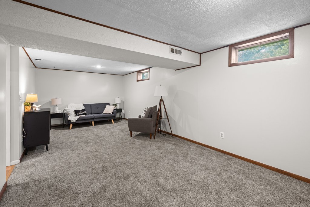 1272 Golden Valley Drive Property Photo 28