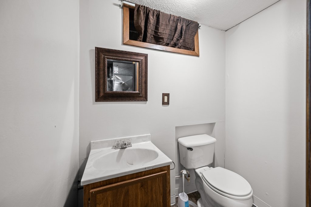 1272 Golden Valley Drive Property Photo 30