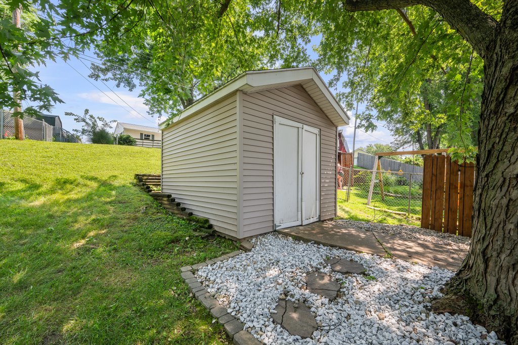 1272 Golden Valley Drive Property Photo 34