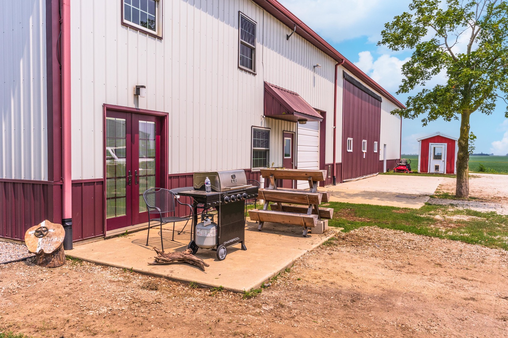 3510 N 1300e Road Property Photo 5