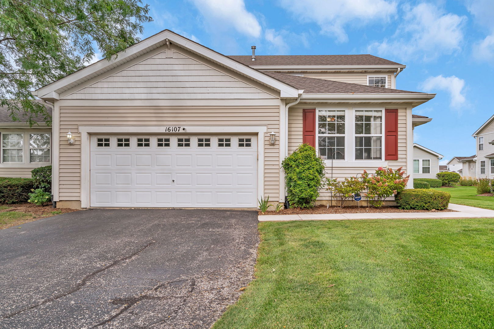 16107 Huron Street Property Photo 2
