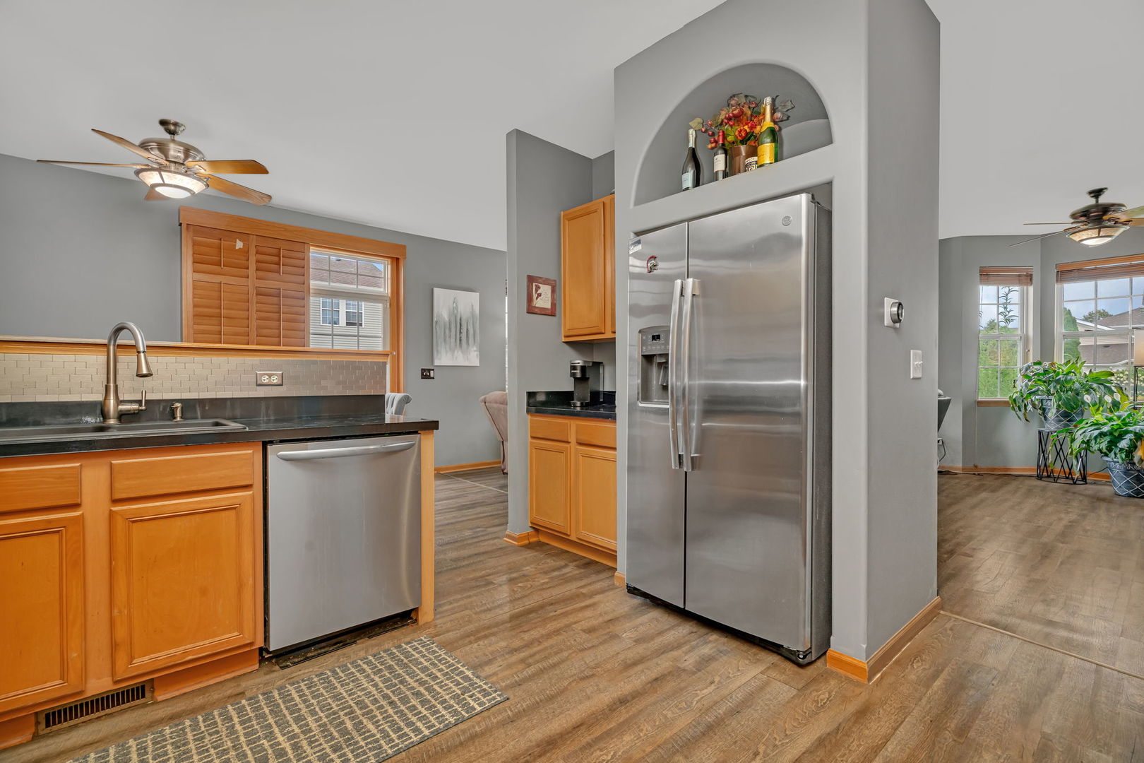 16107 Huron Street Property Photo 12