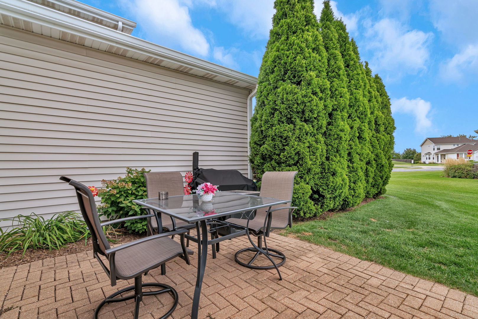 16107 Huron Street Property Photo 25