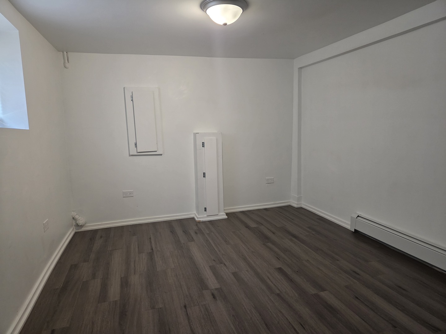 5718 W Melrose Street B Property Photo 7