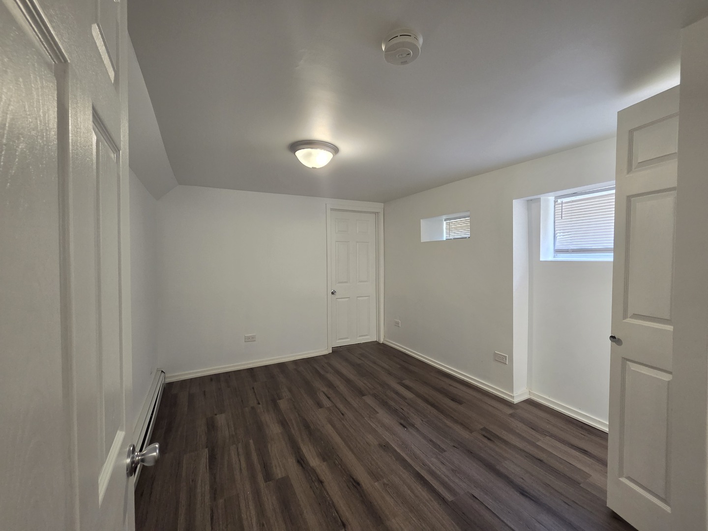5718 W Melrose Street B Property Photo 10