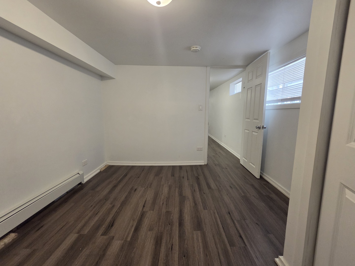 5718 W Melrose Street B Property Photo 11