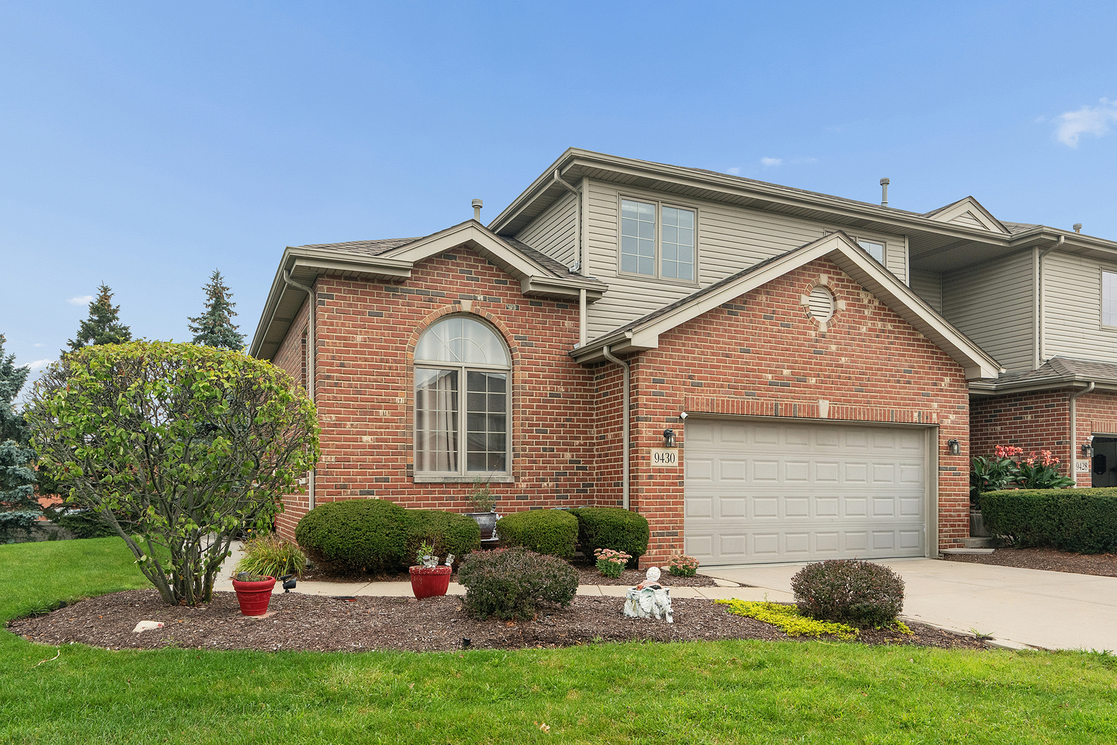 9430 Caledonia Drive Property Photo 1