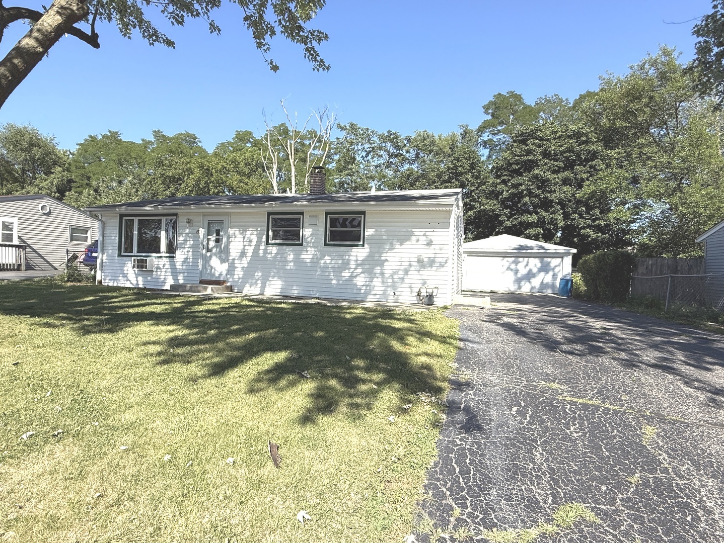 15 Alameda Drive Property Photo 1