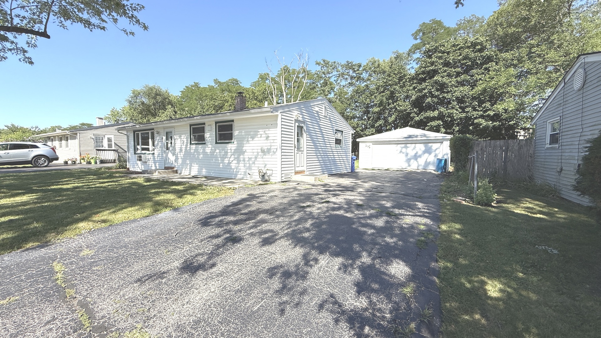 15 Alameda Drive Property Photo 4