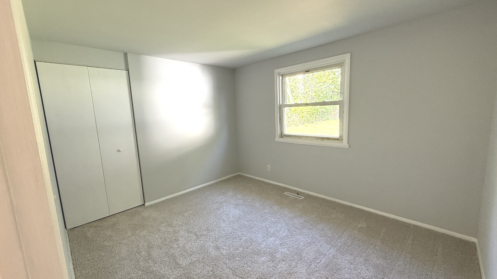 15 Alameda Drive Property Photo 16