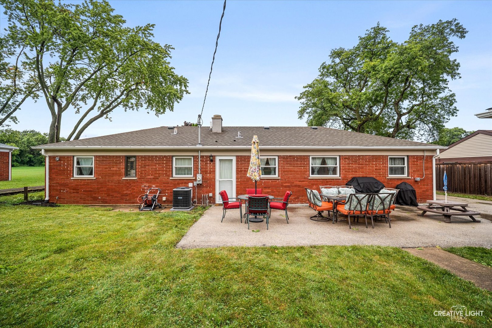 111 E 14th Place Property Photo 13