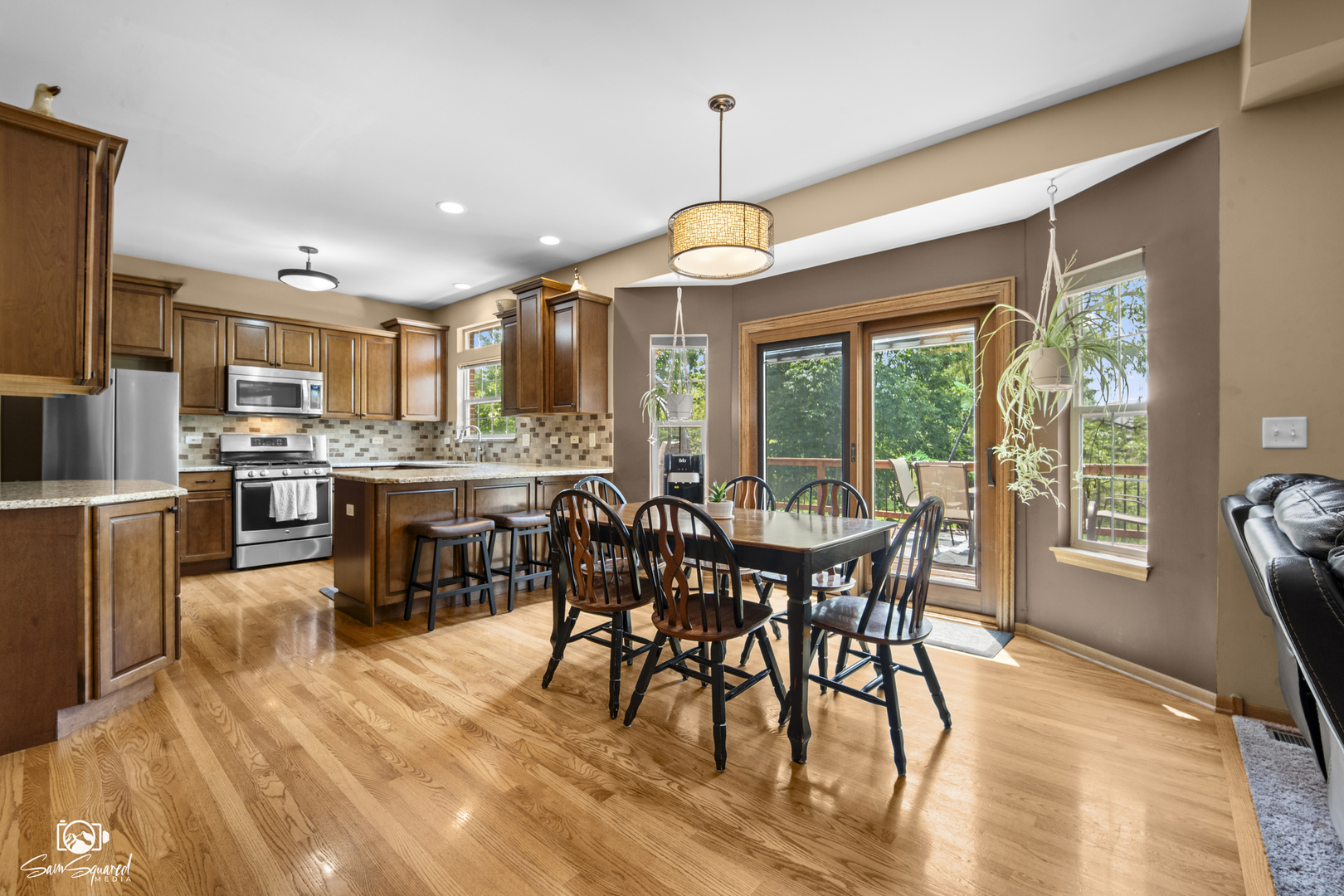 16511 W Springview Drive Property Photo 4