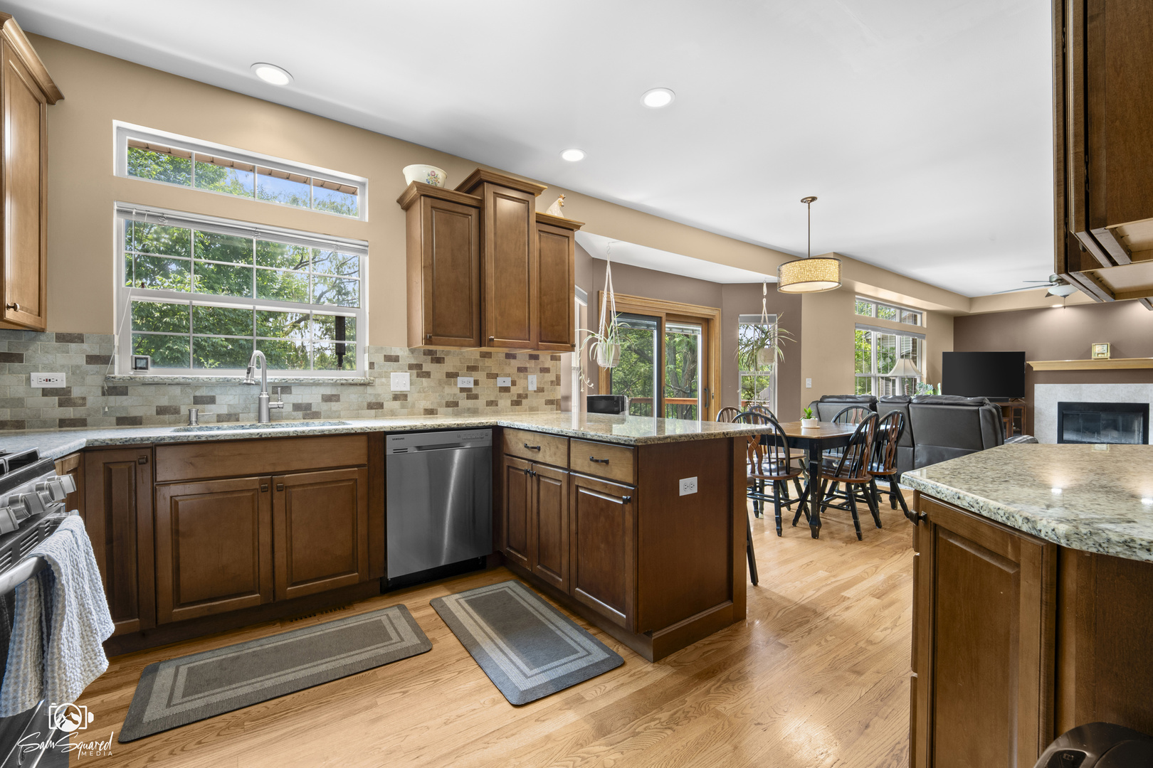 16511 W Springview Drive Property Photo 6
