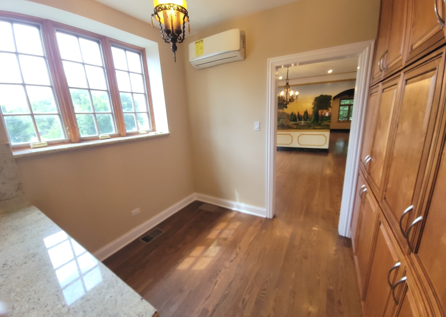 2151 W Granville Avenue 1 Property Photo 8