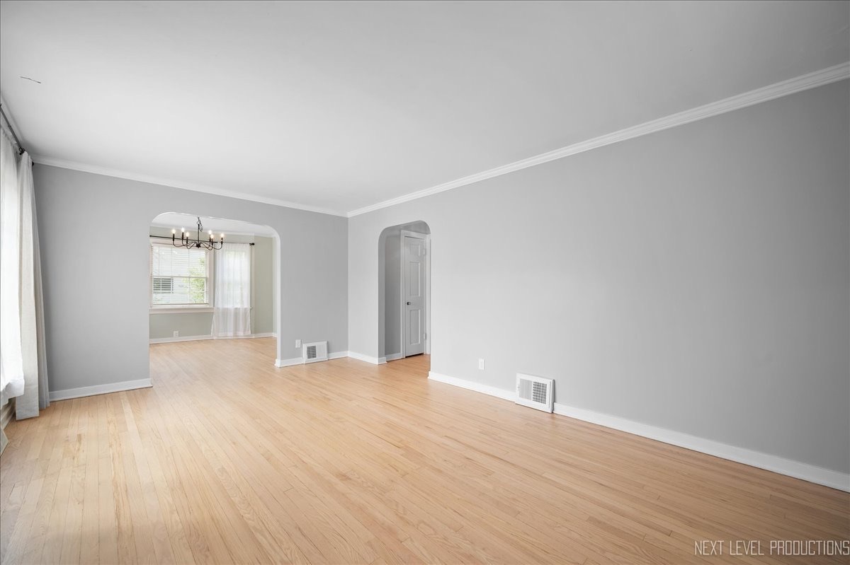 40 S Pine Street Property Photo 5