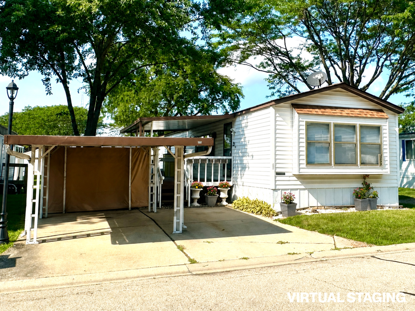 3268 Meadow Drive Property Photo 2