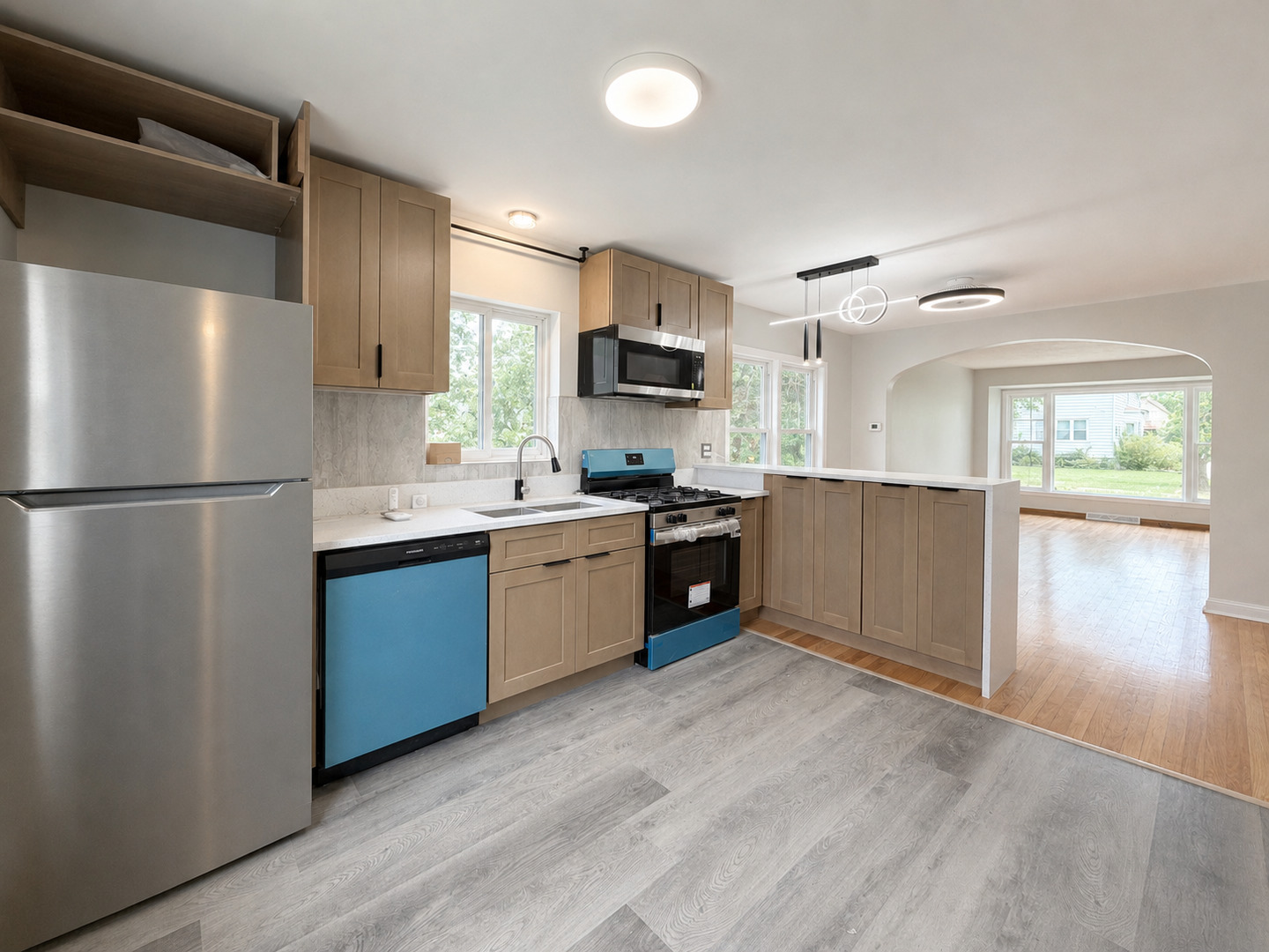 10122 S Wallace Street Property Photo 8
