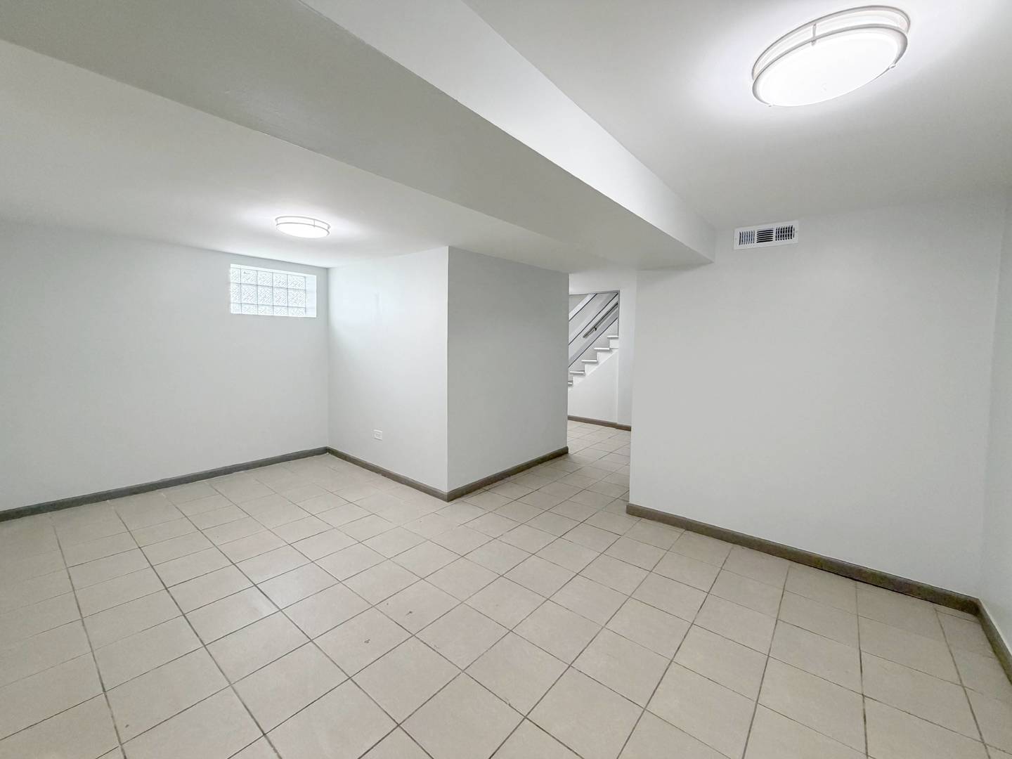 10122 S Wallace Street Property Photo 14