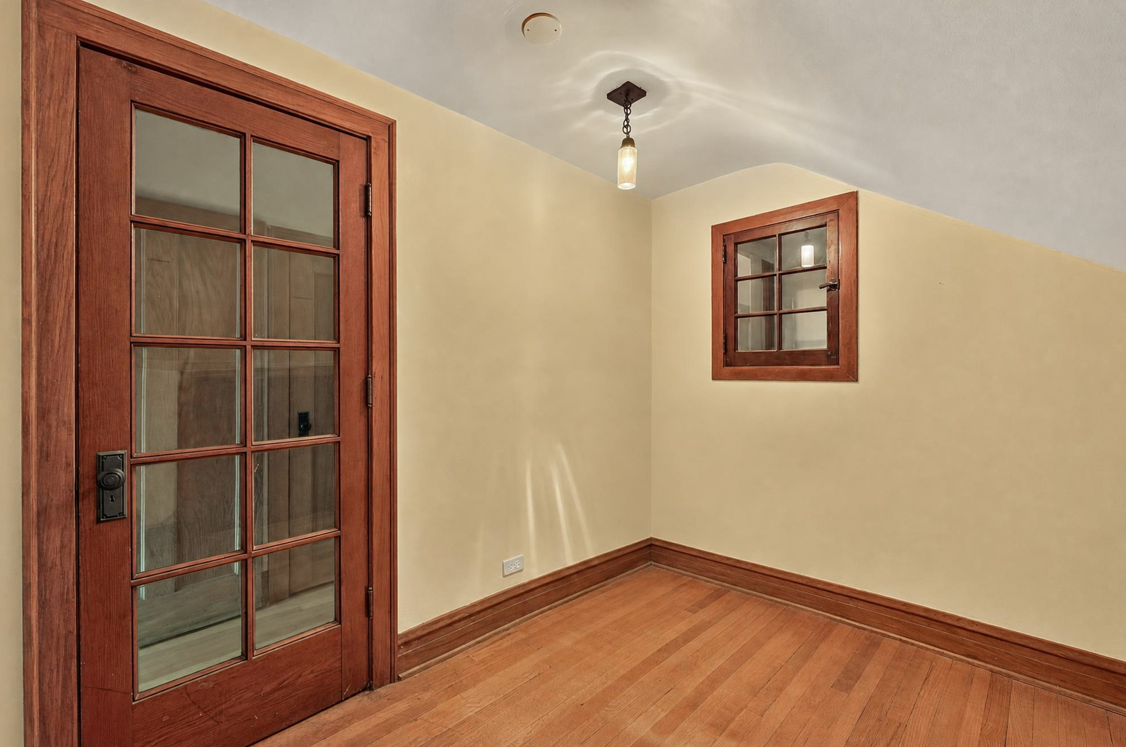 1100 S Scoville Avenue Property Photo 23