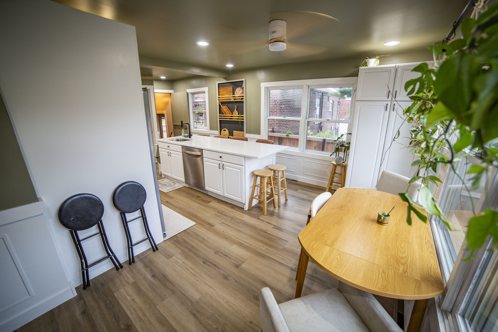 10804 S Ridgeway Avenue Property Photo 9