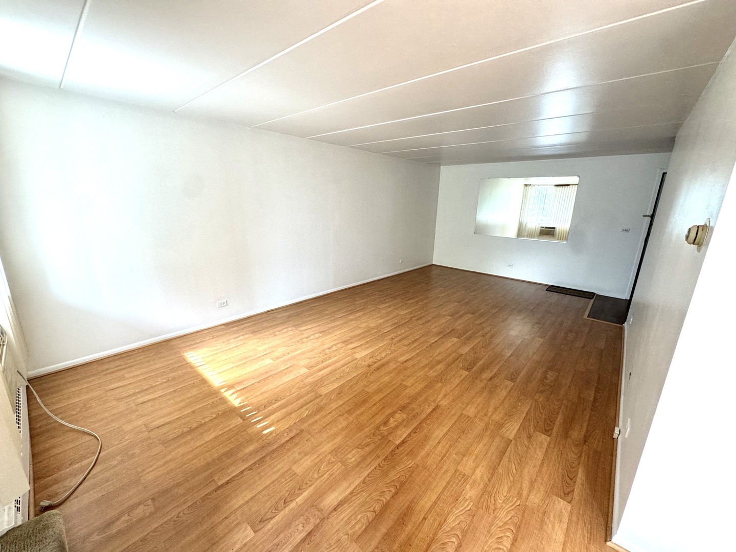 225 S Rohlwing Road 618 Property Photo 2